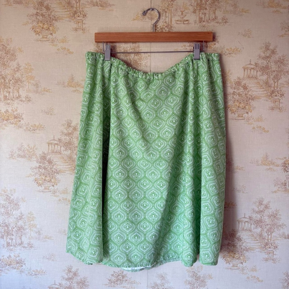 Vintage 90s y2k green and white paisley print preppy boho midi skirt